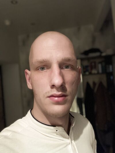  ,   Viktor, 29 ,   ,   , c , 