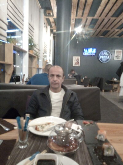  ,   Ali, 47 ,   ,   , c 