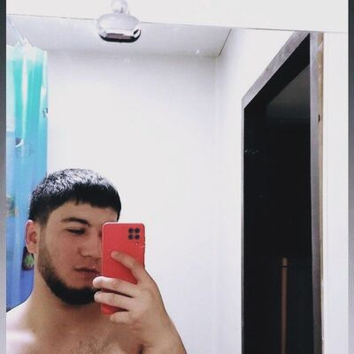  ,   Alek, 25 ,   ,   