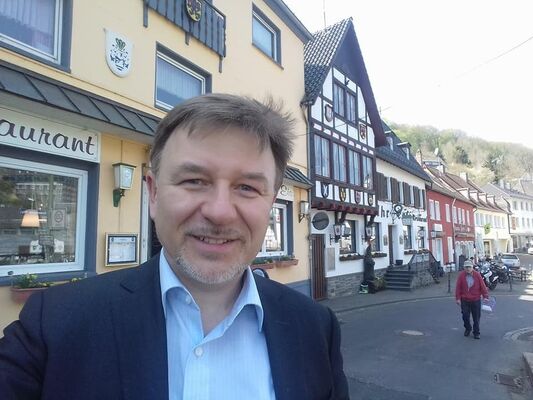  ,   Eric, 53 ,   ,   