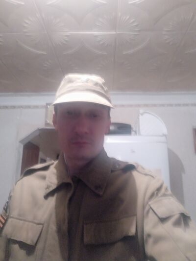  ,   Vadim, 38 ,   ,   , c , 