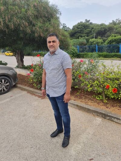  ,   Ali, 41 ,   ,   