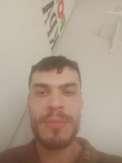  ,   Robert, 28 ,   ,   