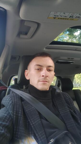  ,   Oleksandr, 32 ,   ,   