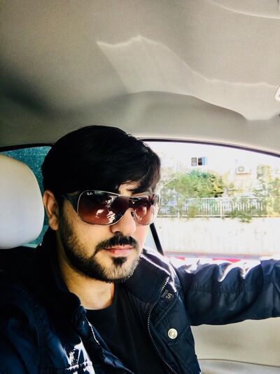  ,   Alex, 47 ,   
