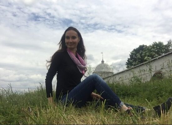  ,   Alla, 42 ,   ,   , c 