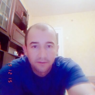  ,   Karim, 41 ,   ,   , c 