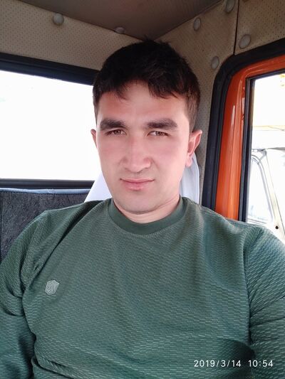  ,   Shohrux, 32 ,  