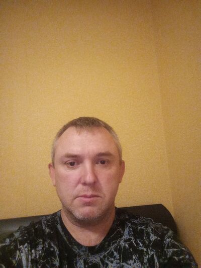  ,   Aleks, 42 ,   ,   