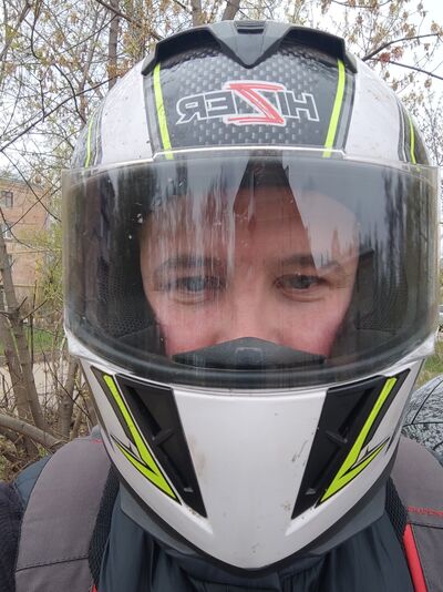  ,   Aleks, 39 ,   c 