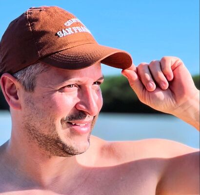  ,   Jurgen, 48 ,   ,   