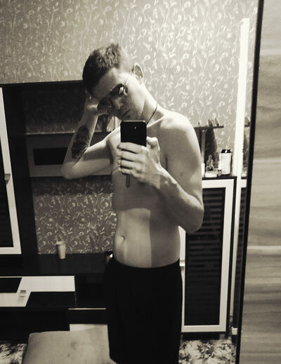  --,   Yury, 26 ,   ,   , c 