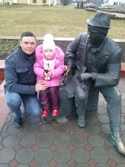  ,   Ivan, 44 ,  