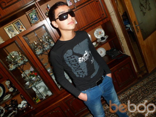  ,   ERIK, 33 ,   