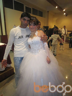  ,   Vahe, 34 ,   
