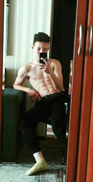  ,   Maks, 25 ,   ,   , 