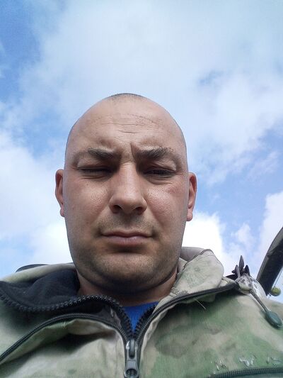  ,   Denis, 33 ,   ,   , c , 