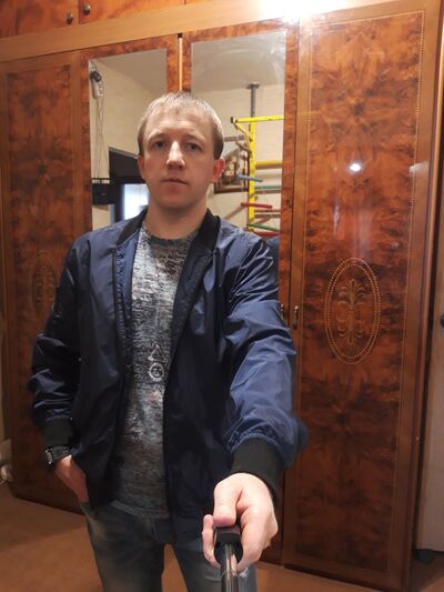  ,   Ruslan, 37 ,   ,   , c , 