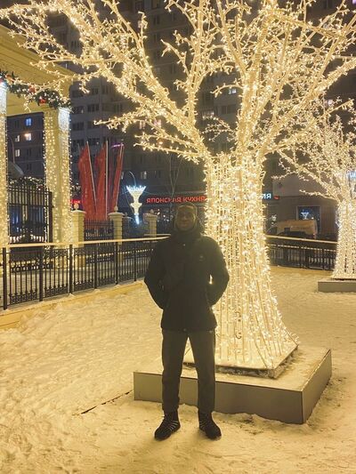  ,   Serge, 32 ,   ,   