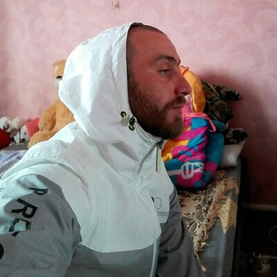  ,   Maks, 35 ,   ,   , 