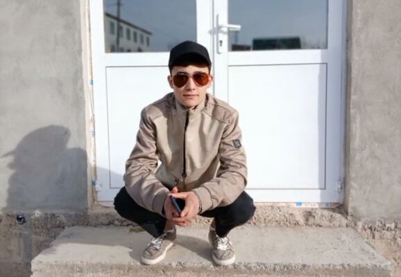  ,   Ehson, 19 ,   ,   