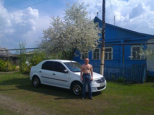  ,   Sergey, 60 ,  