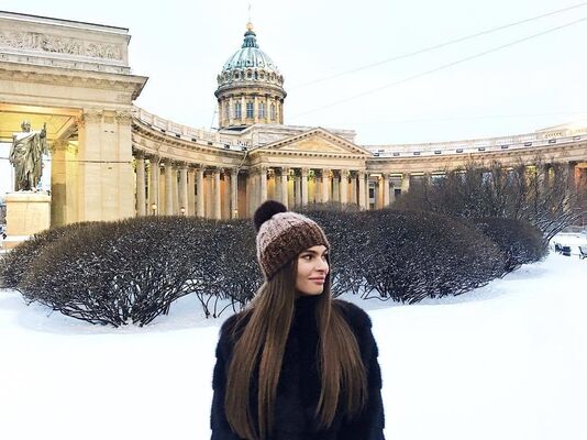 ,   Alena, 23 ,   ,   , c 