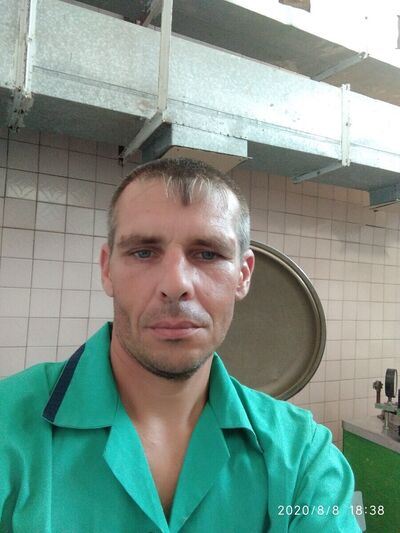  ,   Andre, 39 ,   