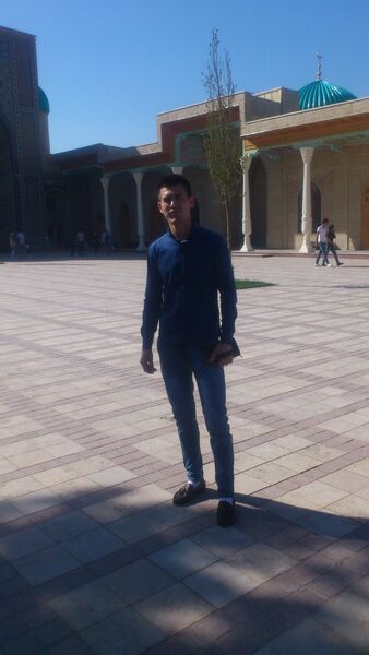  ,   Baxti, 32 ,   