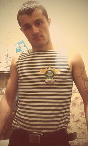  ,   Xyligan, 33 ,  