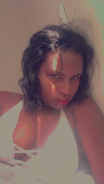  ,   Alexandra, 28 ,   ,   
