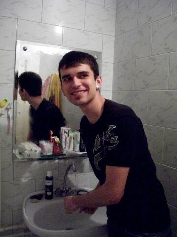  ,   Sasha, 39 ,   