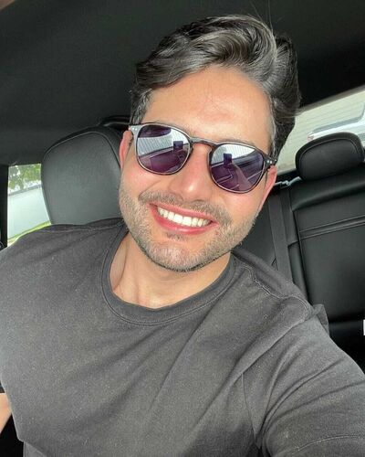  ,   Alexander, 42 ,     , c 