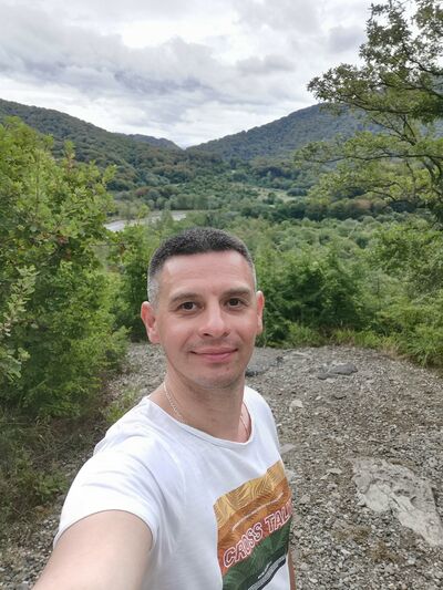  ,   Slava, 39 ,   ,   