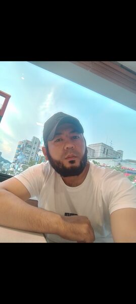  ,   Djoni, 25 ,   ,   