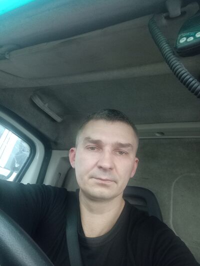  ,   Svetozar, 42 ,   ,   
