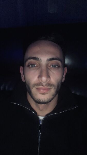  ,   Artur, 25 ,   ,   