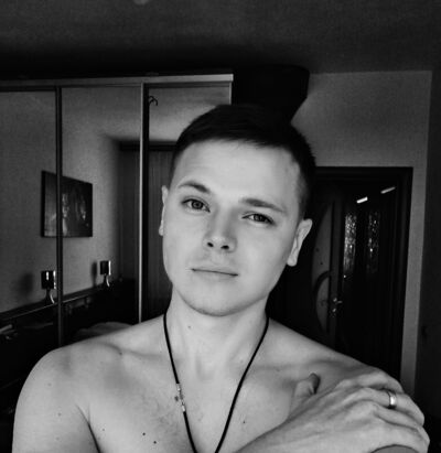  --,   Max, 28 ,   ,   , c 