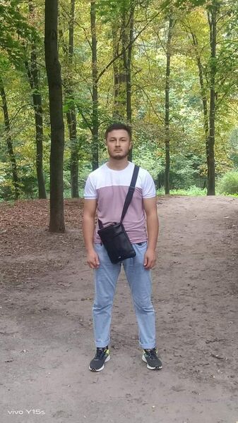  ,   Sharif, 24 ,   ,   