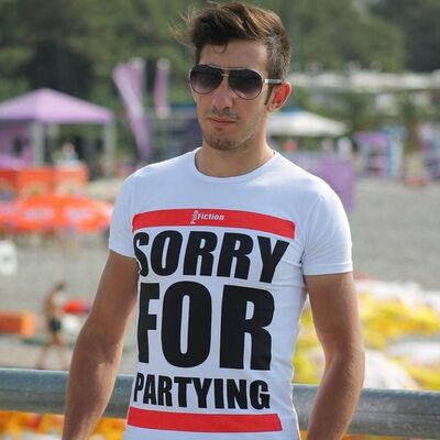  ,   Rasul, 33 ,   