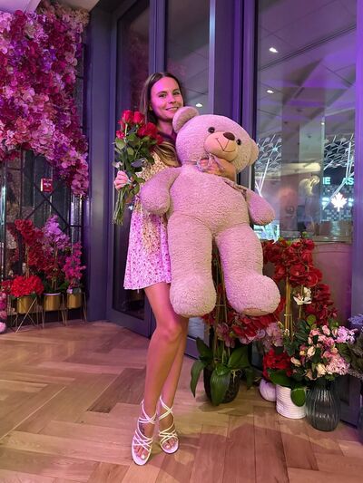  ,   Anna, 30 ,   ,   