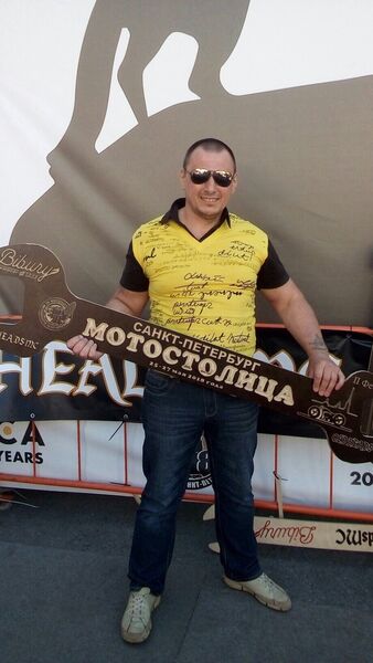  -,   Kosta, 45 ,     , c 