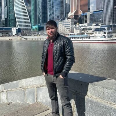  ,   Wolf, 32 ,   ,   