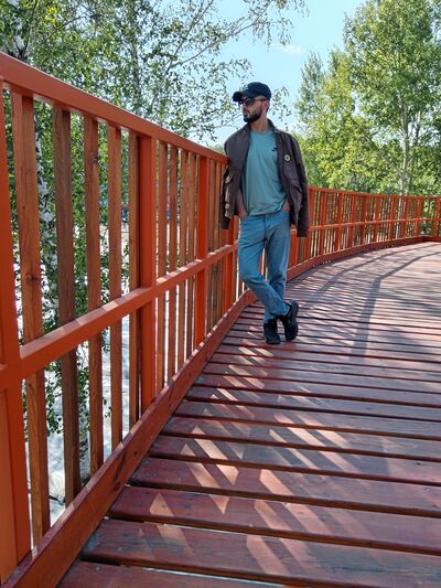 ,   Kenan, 25 ,   ,   , c , 