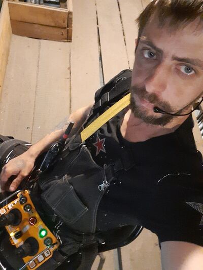  ,   Artem, 36 ,   ,   