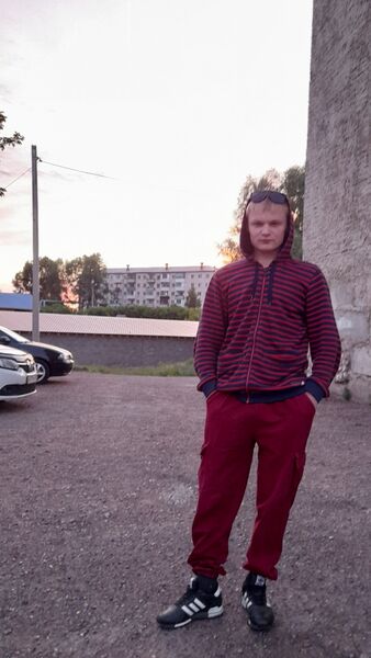  ,   Ivan, 32 ,   ,   , c , 
