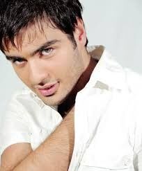  ,   Suberboy, 36 ,  