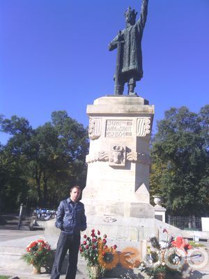  ,   PETRU, 37 ,   