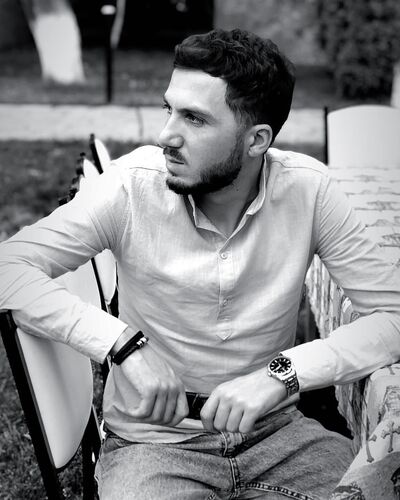  ,   Vahe, 29 ,   ,   