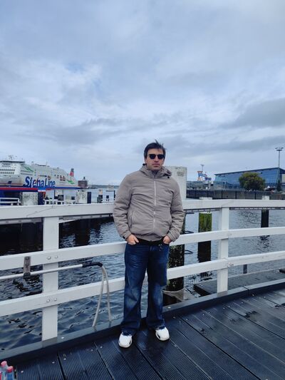  Kiel,   Miro, 25 ,   ,   